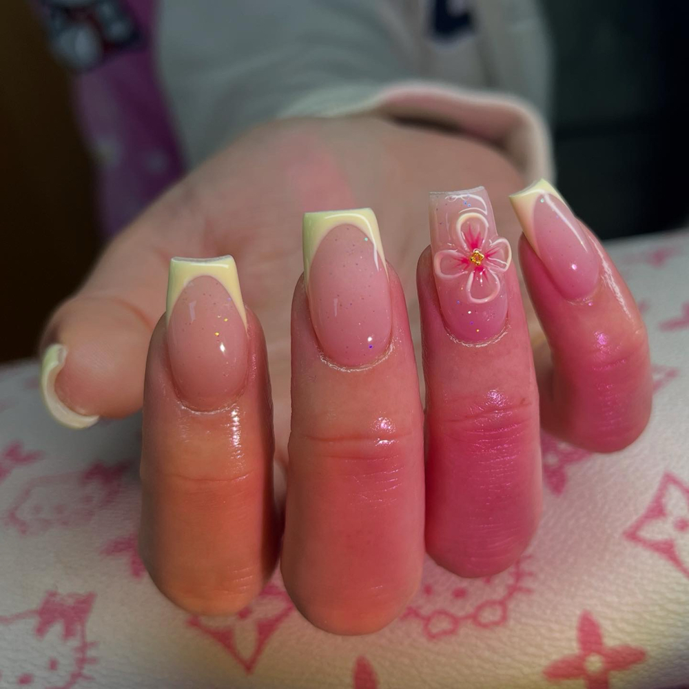 Structured Manicure