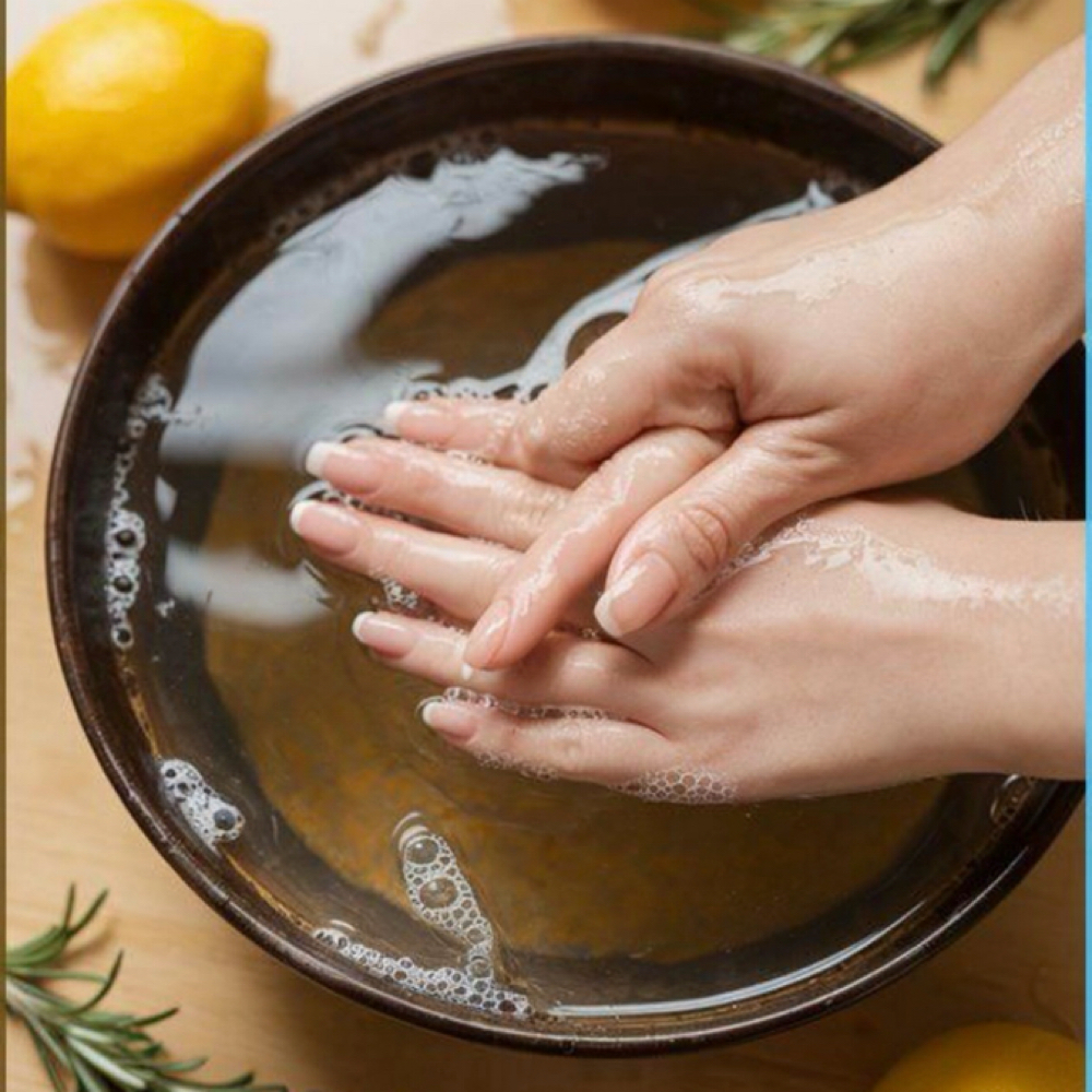 Soak Off at The Lyons Mane Salon and Spa in Hillsborough, NH