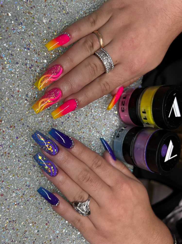 Acrylic Color, Glitter Or Ombré✨