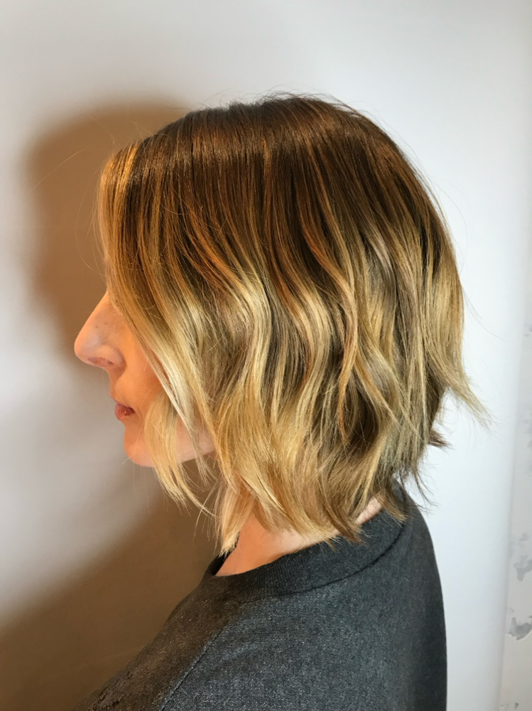 Short/Medium Haircut