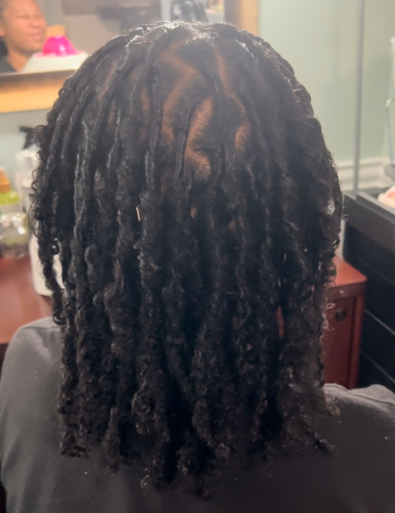 Wash , Palm Roll And Dry at Faithful Beauti LLC in Orlando, FL
