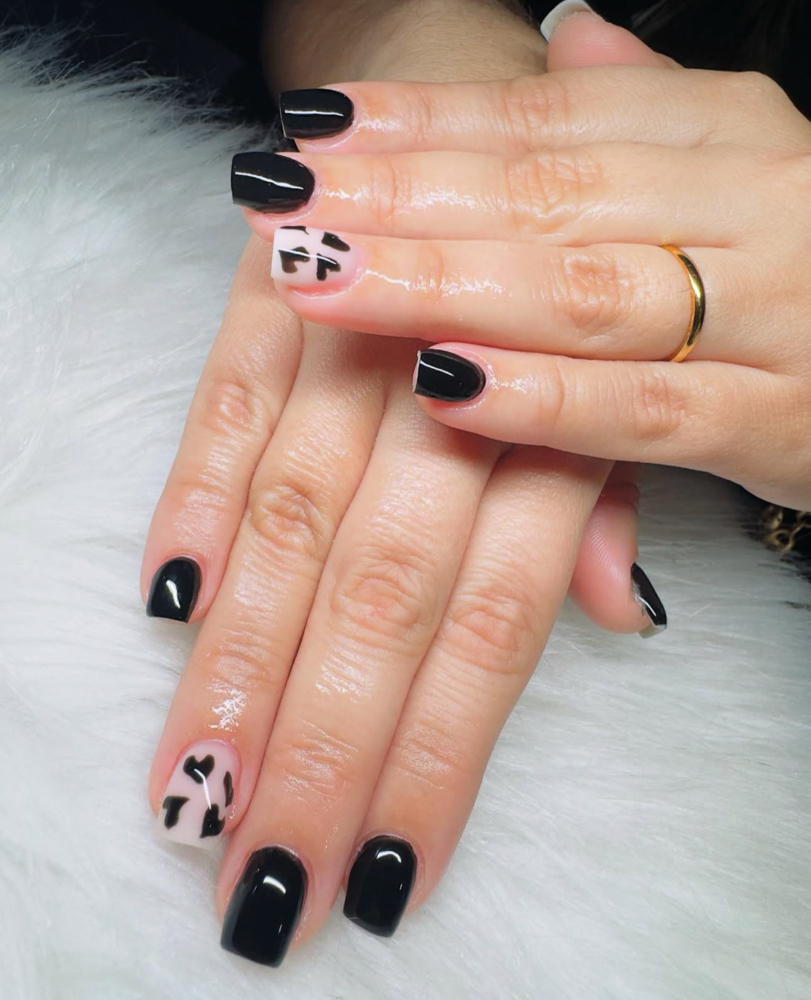 Manicura + Builder Gel at Katherinee Csrmona in North Miami Beach, FL
