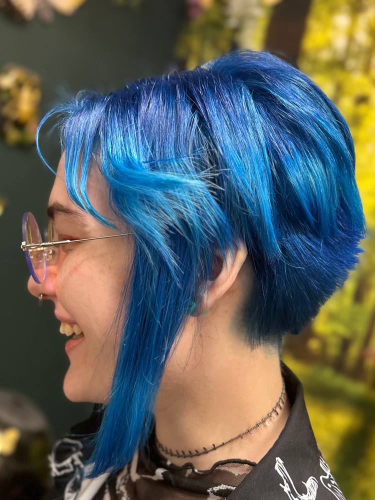 Vivid Refresh (W/ Lightener) $55/hr