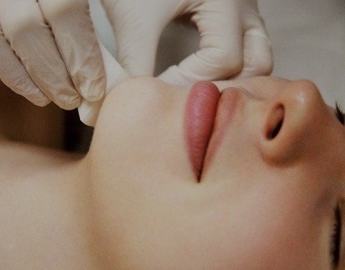 Waxing: Chin