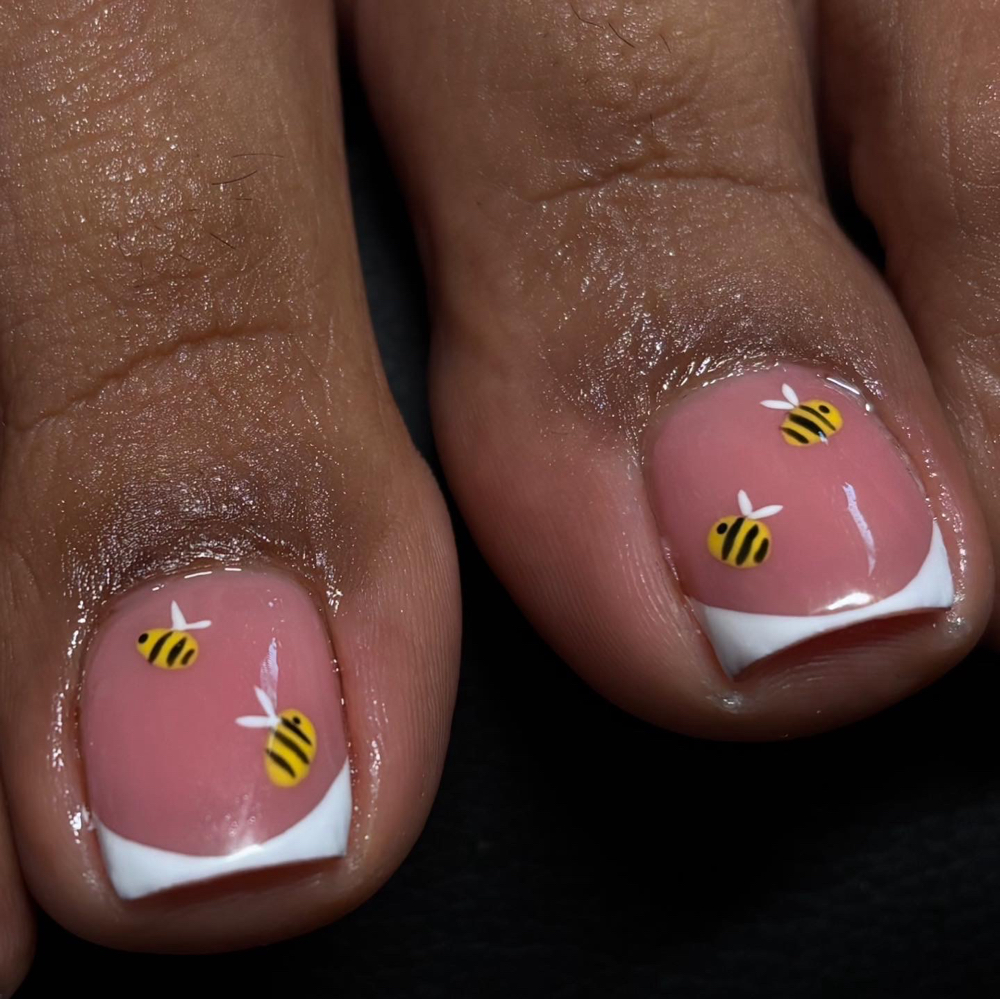 Gel Pedicure (KW)