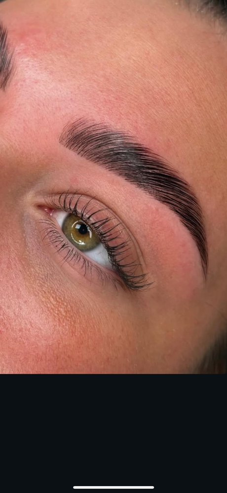 Lash Lift And Tint