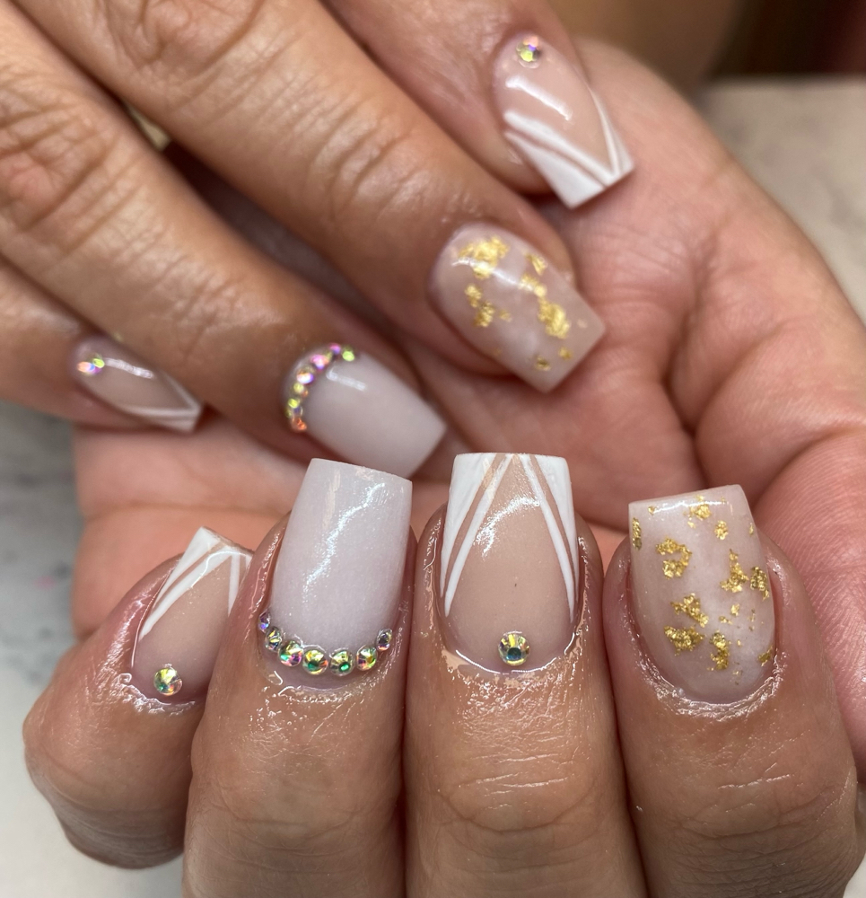 Short Full Set With Nail Art