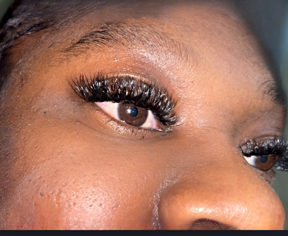 Natural Lash Cluster
