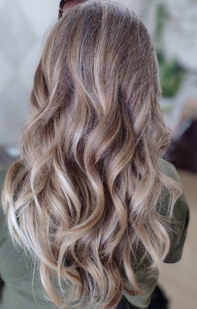 Balayage Retouch, Cut & Style