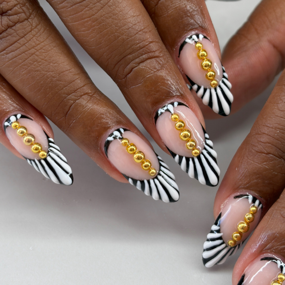 acrylic full set at Tonixnails in Bradenton, FL