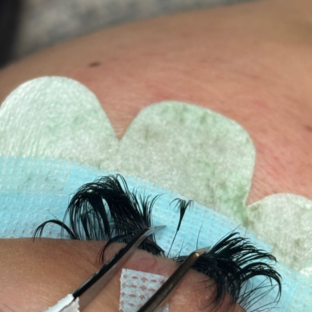 Lash Removal at LashologyxKaira in Lake Havasu City, AZ
