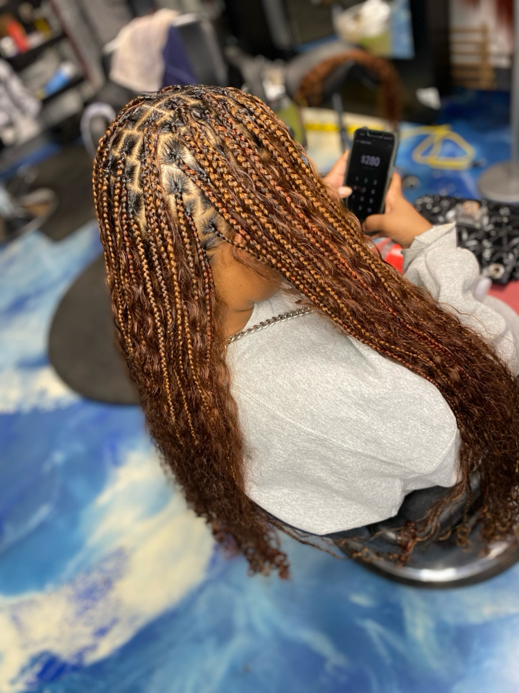 Smedium Knotless Braids