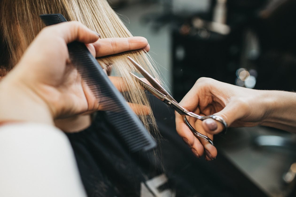 Womans Haircut