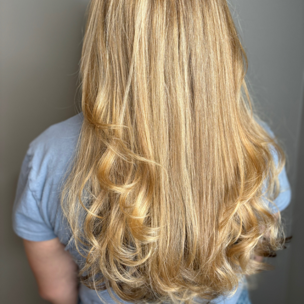 Blowouts at Nichole Monahan in Dover, NH