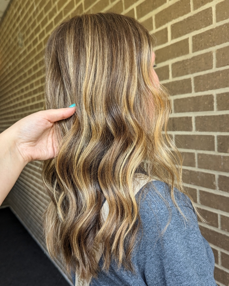 Shampoo & Style