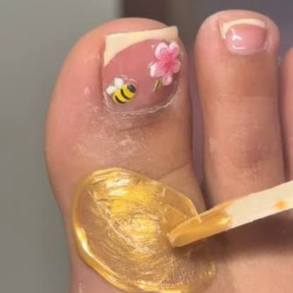 Fingers or Toes Wax at Moon Ivy Beauty in Warner Robins, GA