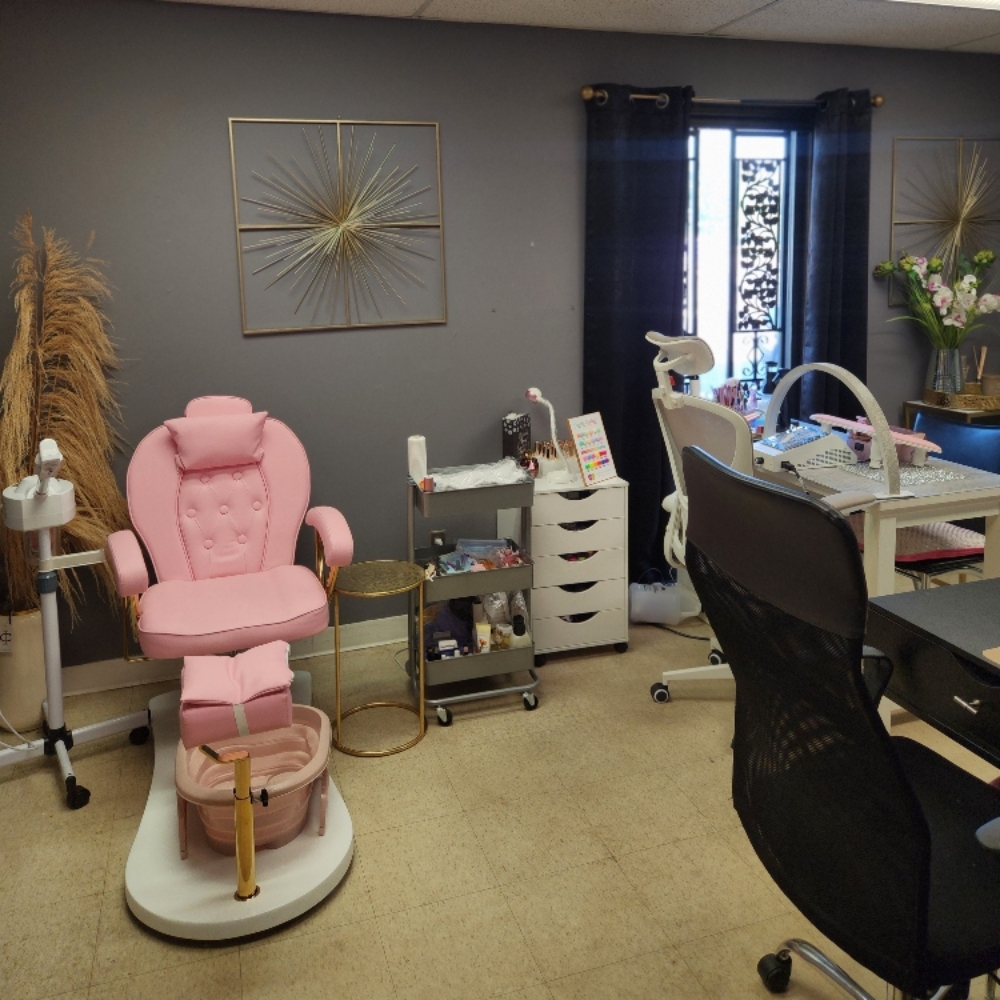 Basic/Luxury Spa Pedicure at Pinkie's Hair and Nails Salon Studio in Chattanooga, TN