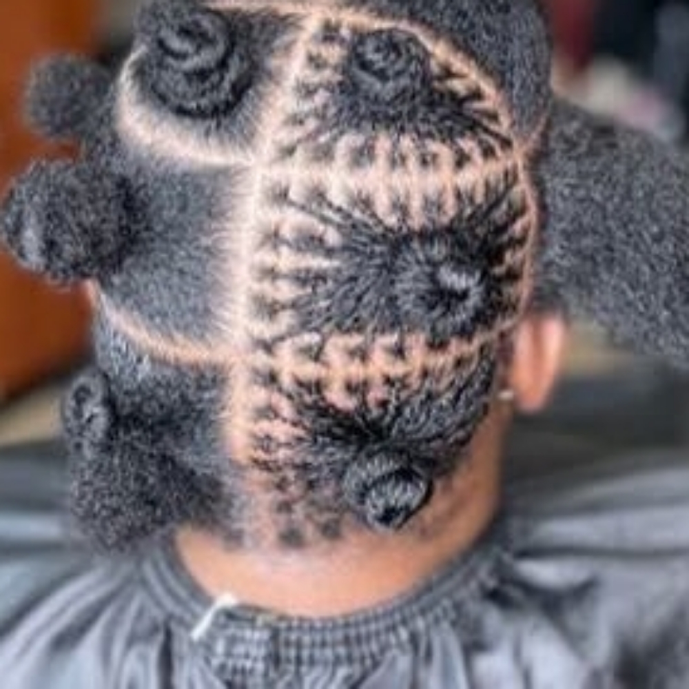 Micro Interlocks Install at Nietsha's Locs in Buffalo, NY