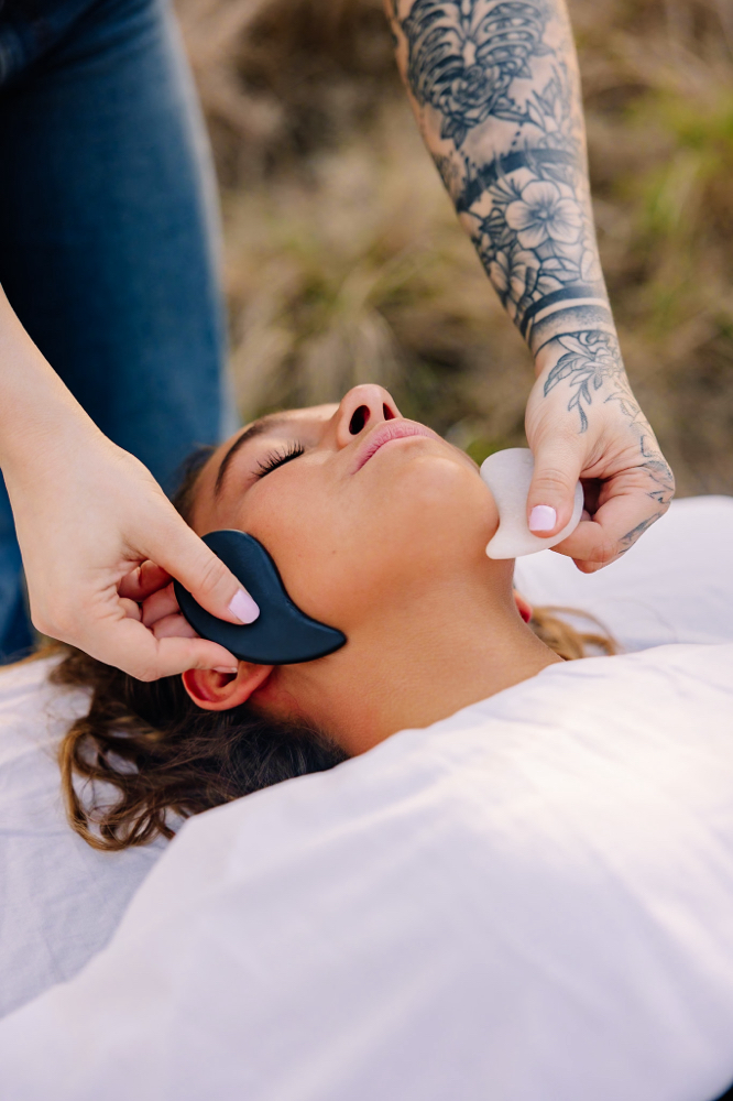 Golden & Glowin Facial Massage