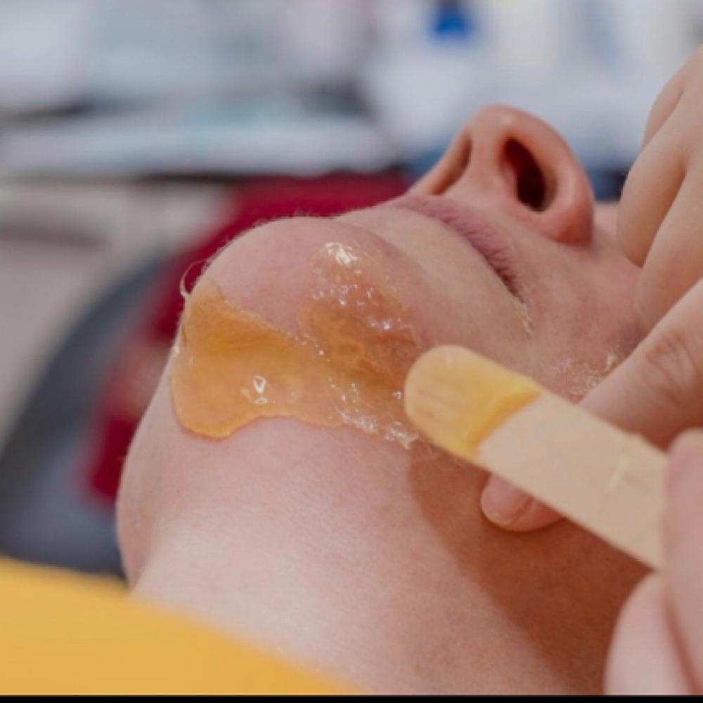 Face And Neck Wax at Bestie Estie in Martinez, CA