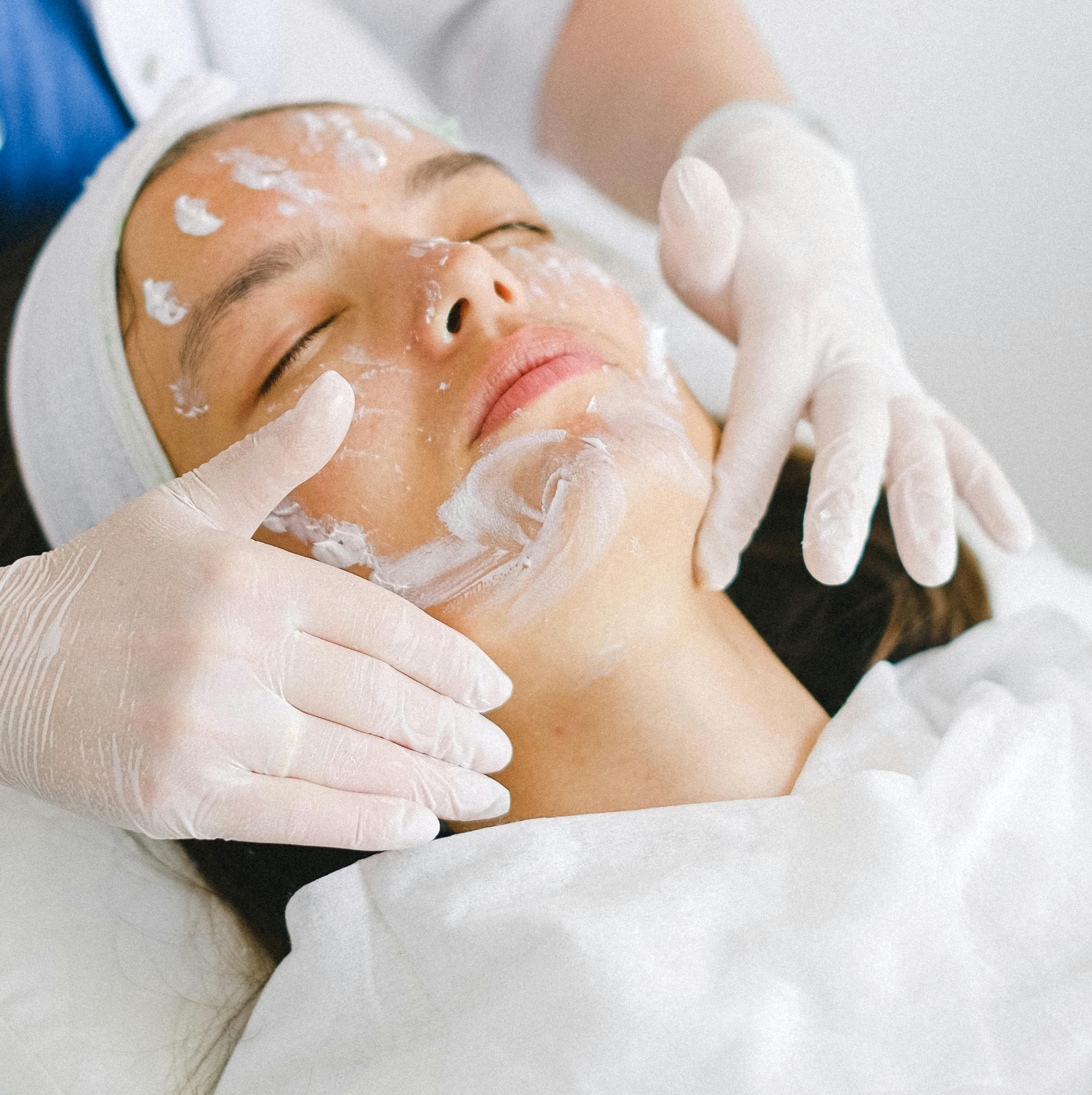G&J Classic Facial
