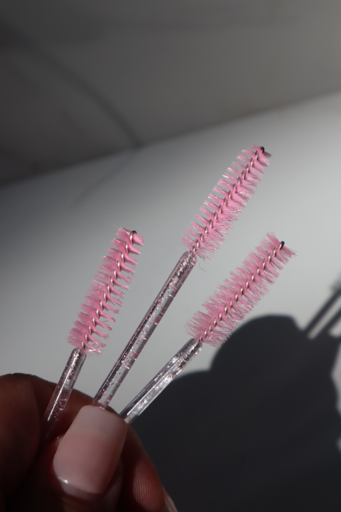 Customized Brow Shaping + Wax