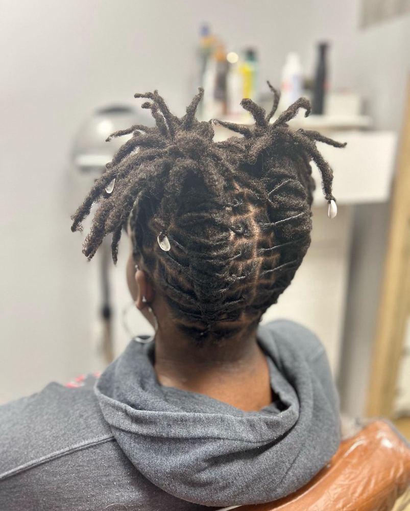 Loc Retwist And Style