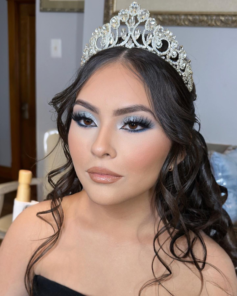 MEL-SINGLE APP QUINCE MAKEUP 2024