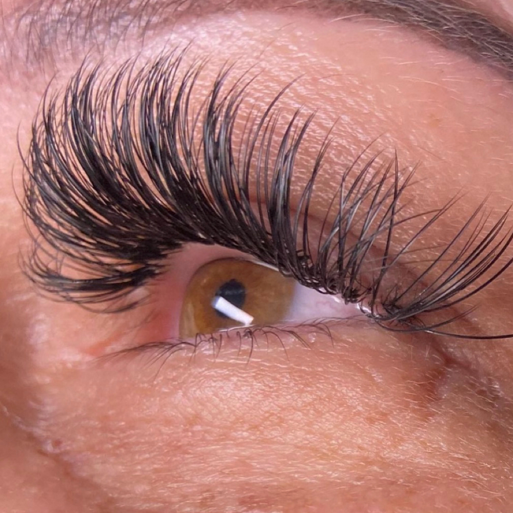 Classic Fullset at Lash Couture in Bossier City, LA