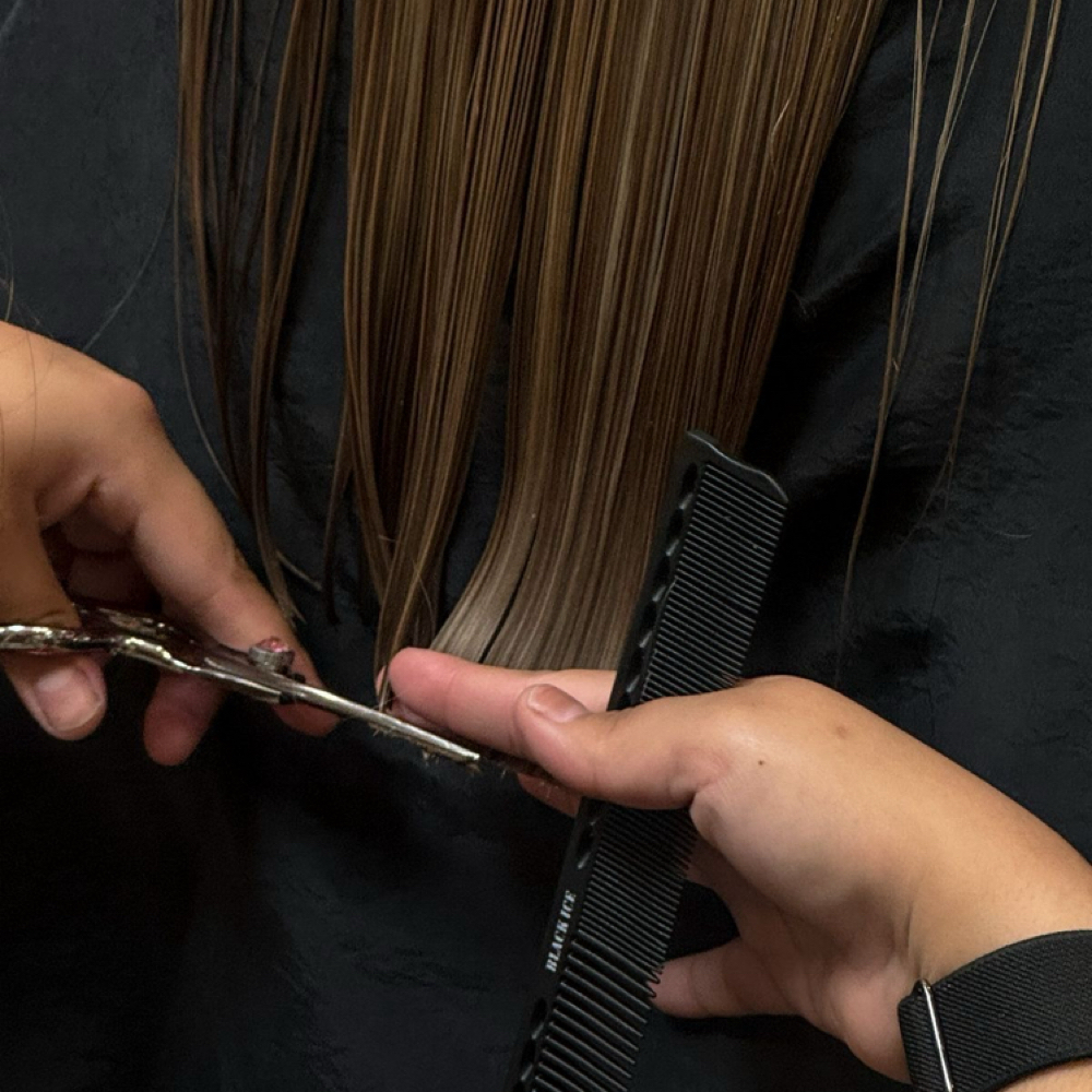 Women Haircut at Miracle Hair Salon in rockingham, NC