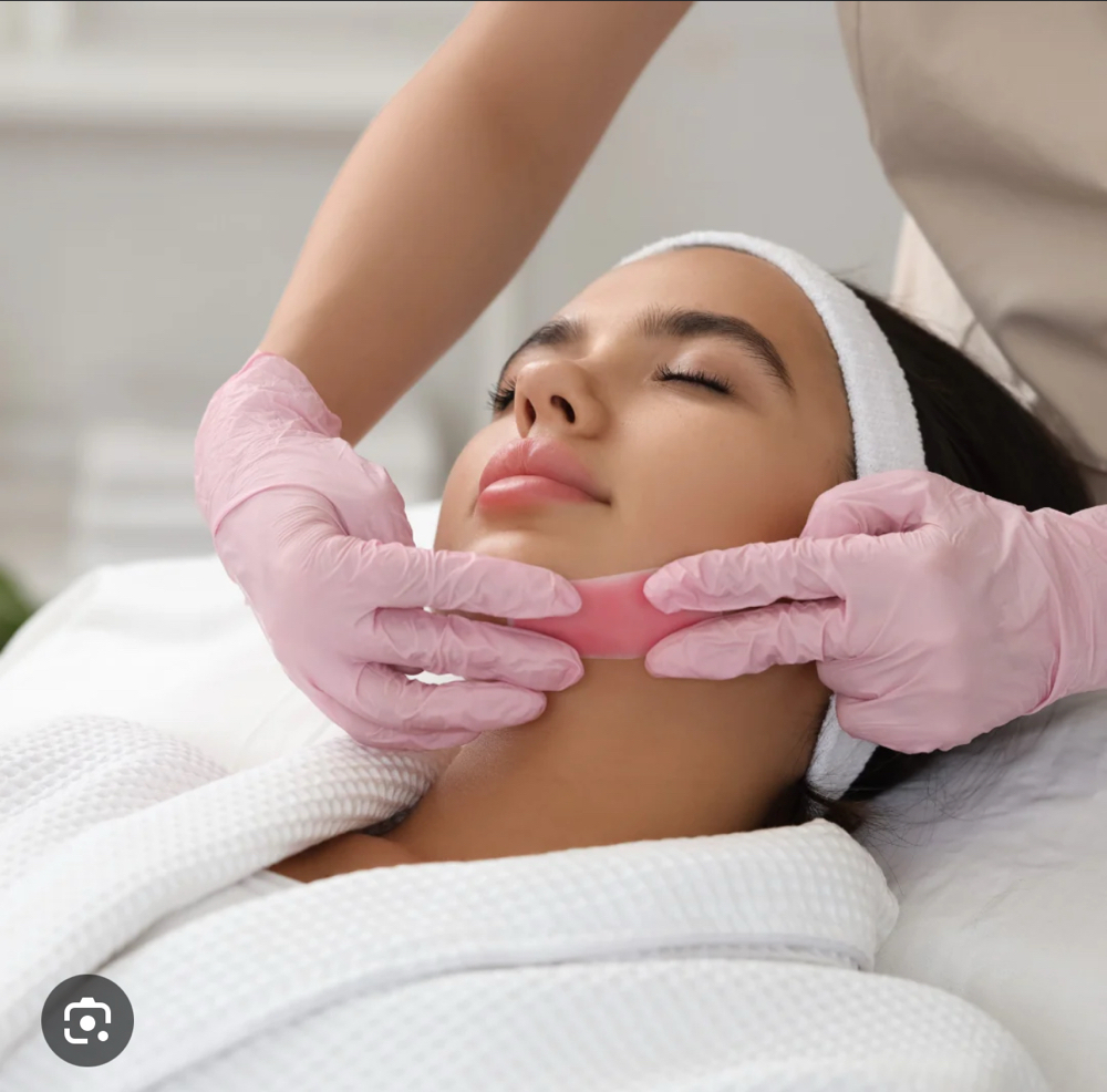 Chin Wax