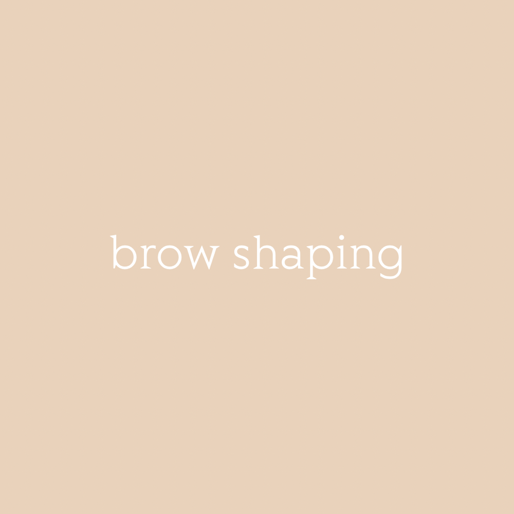 brow shaping at Con Amor Monica in Richmond, CA