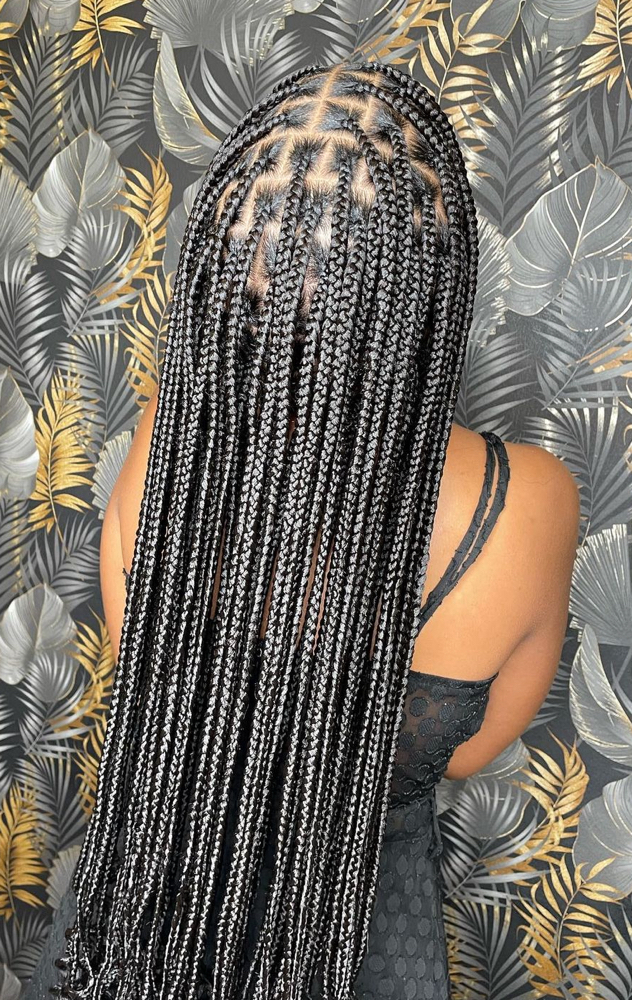 Small Medium Knotless Braids