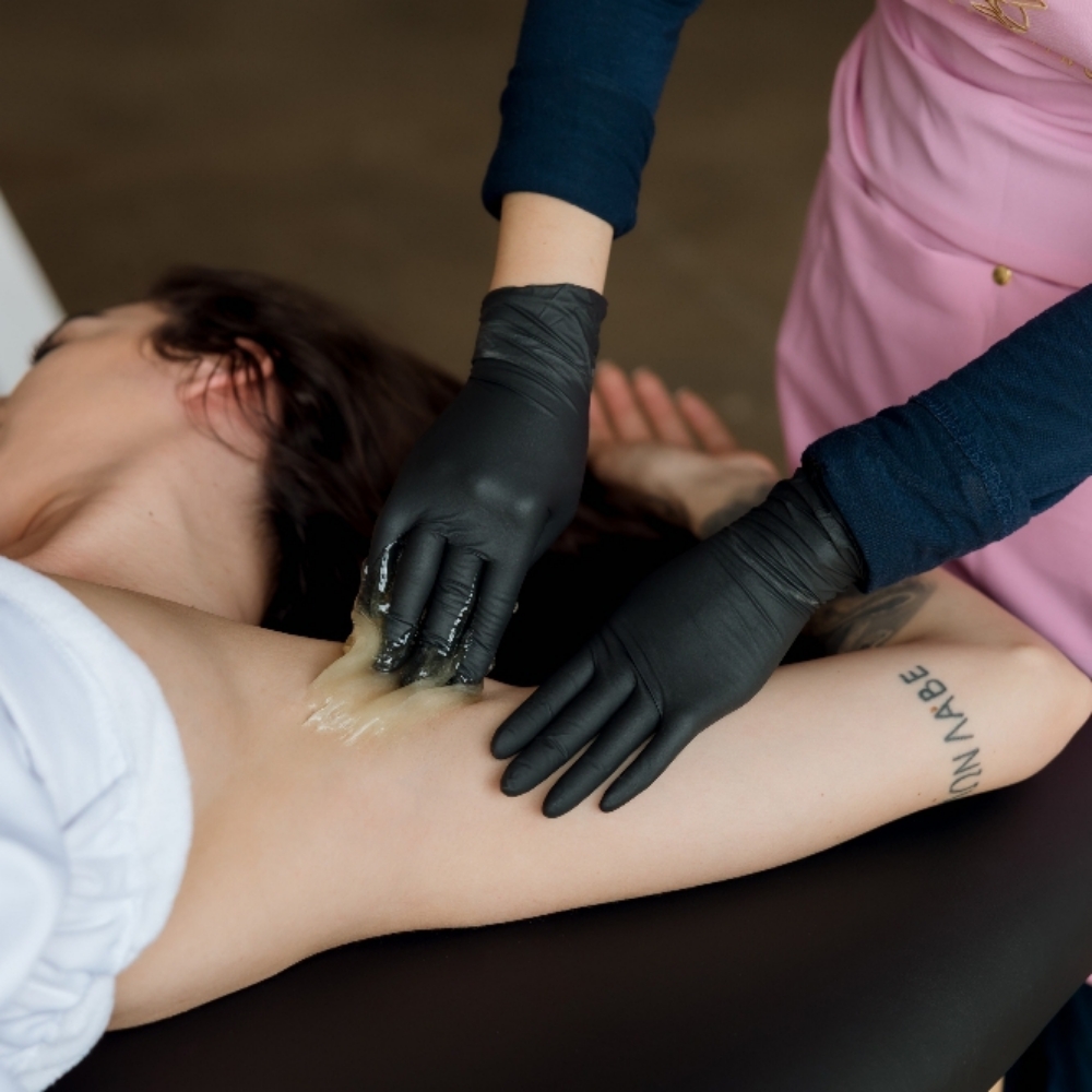 Underarms at Zuri's Aestética in East Peoria, IL