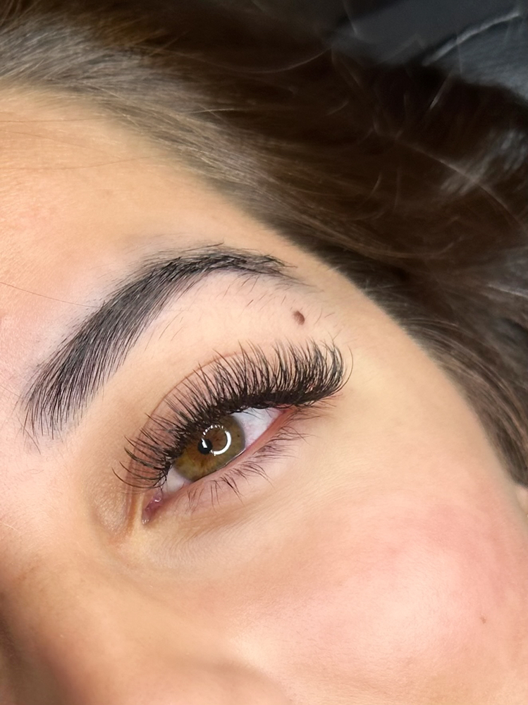 Full Hybrid Lash Extensions