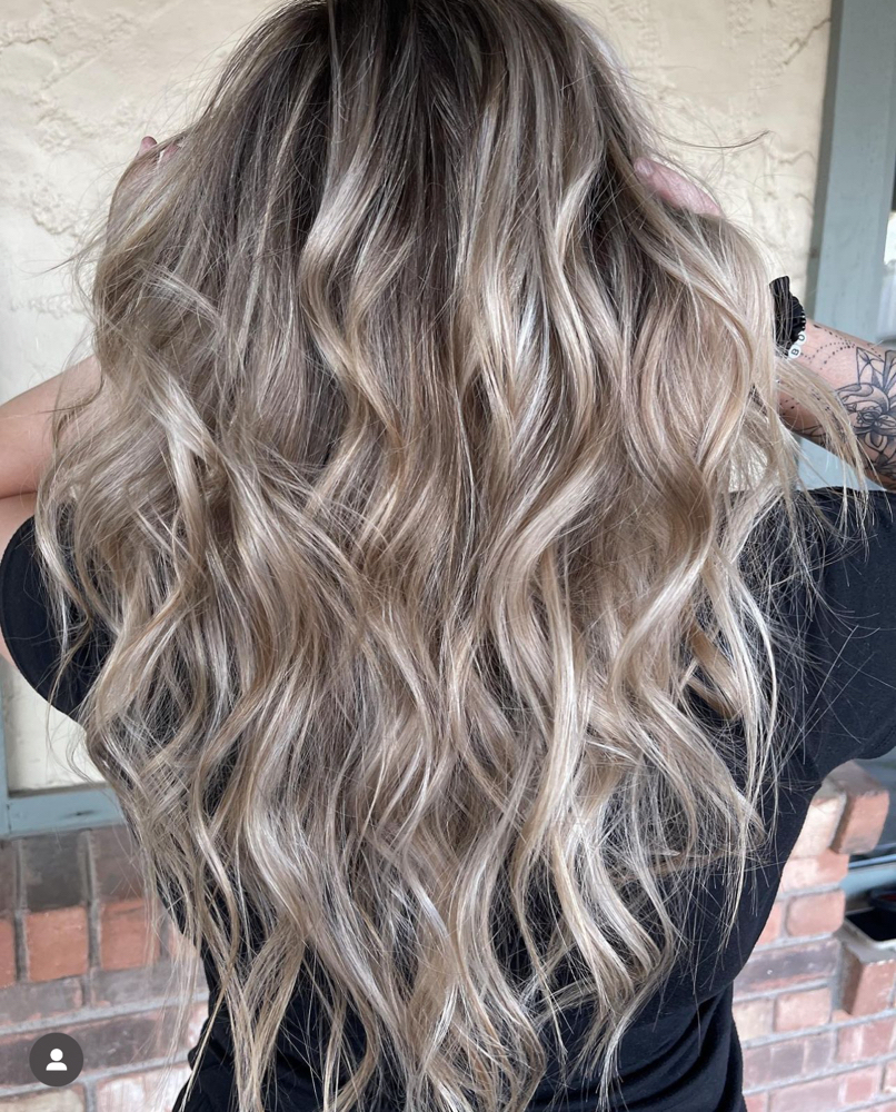 2 Color Highlight at Hair By Shyanne in Thatcher, AZ