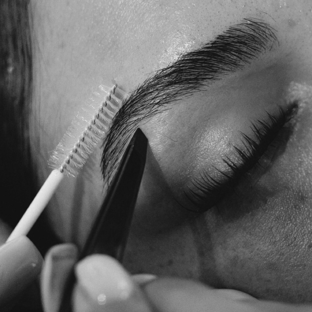 brow wax at Styled By Alessandra in henderson, KY