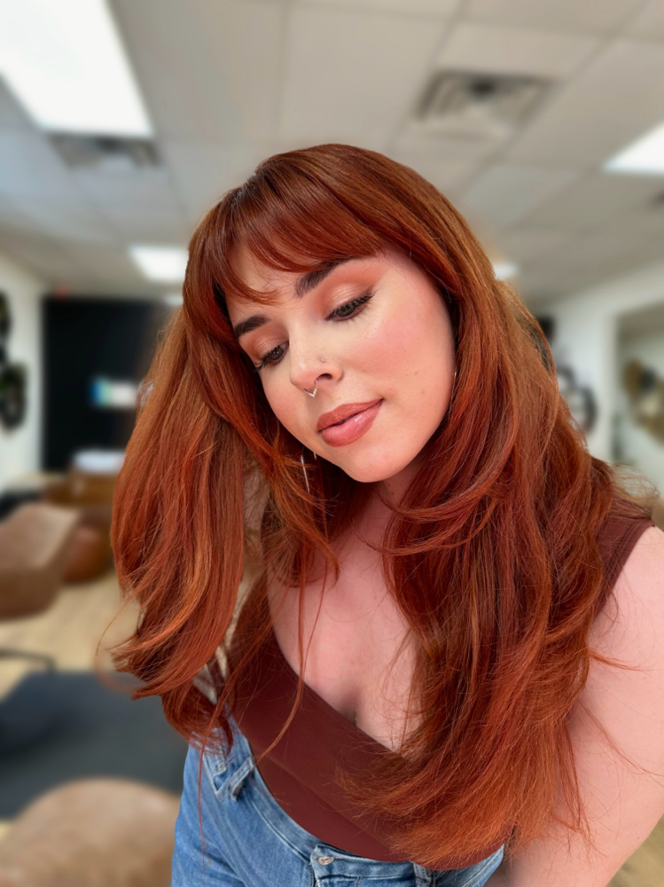 MAKEUP APPLICATION