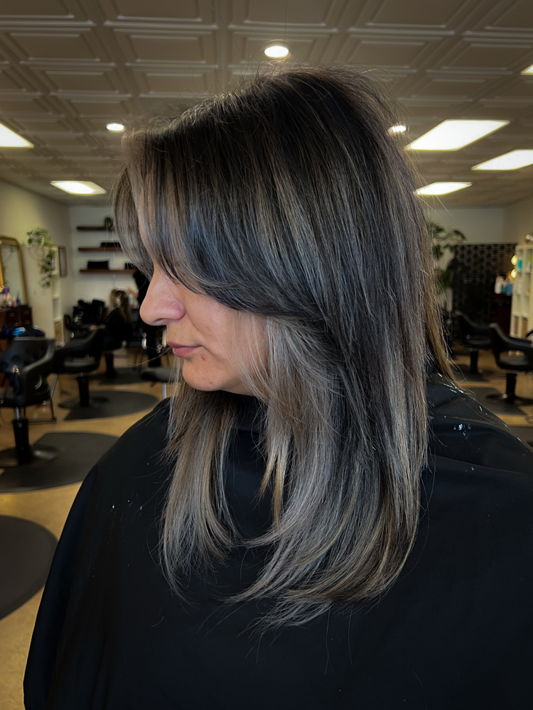 Womens Cut & K18 Hair Treatment