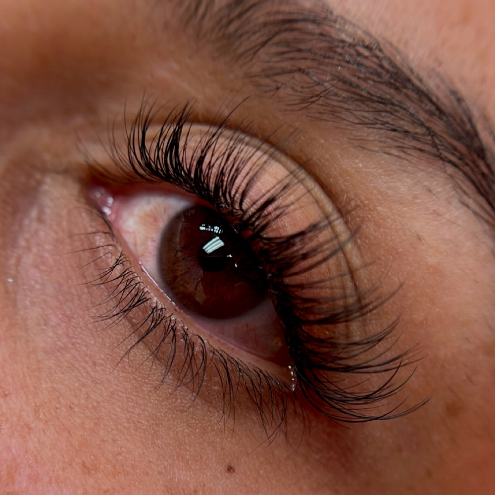 Classic Set at The Lash Slayer in Glendale, CO