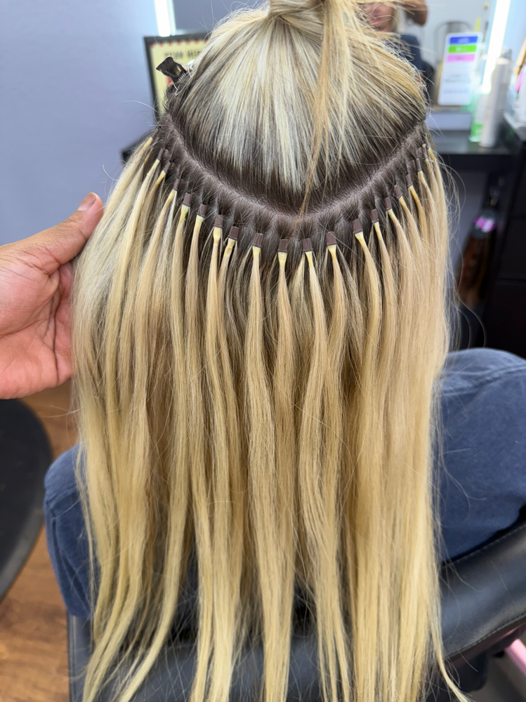 I-tip Move/ Install- 1 Row at Siennathestylist in Pleasanton, TX