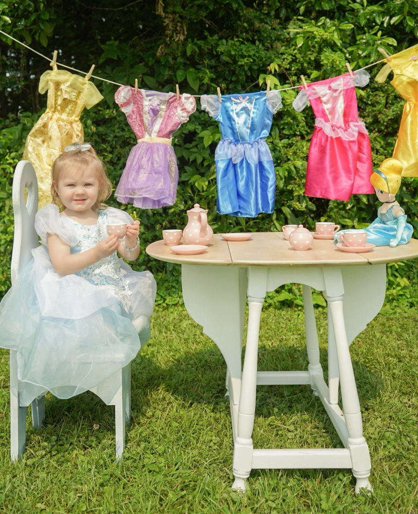 Tea Party Mini