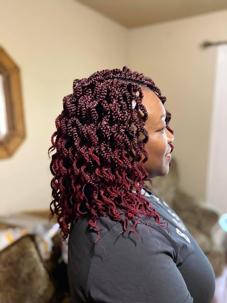 Prelooped Crochet at Braided By UNeeQ in Moundville, AL