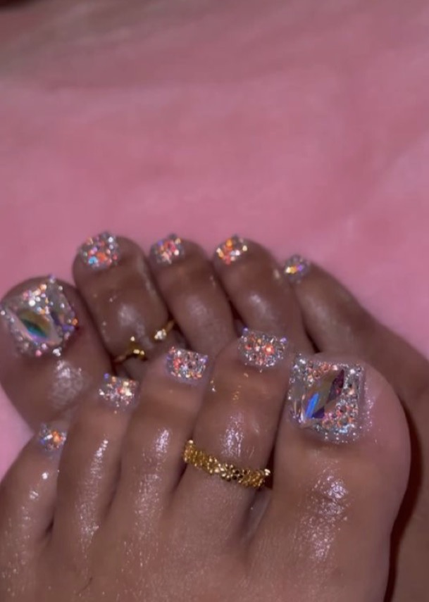 Blinged Out Toes