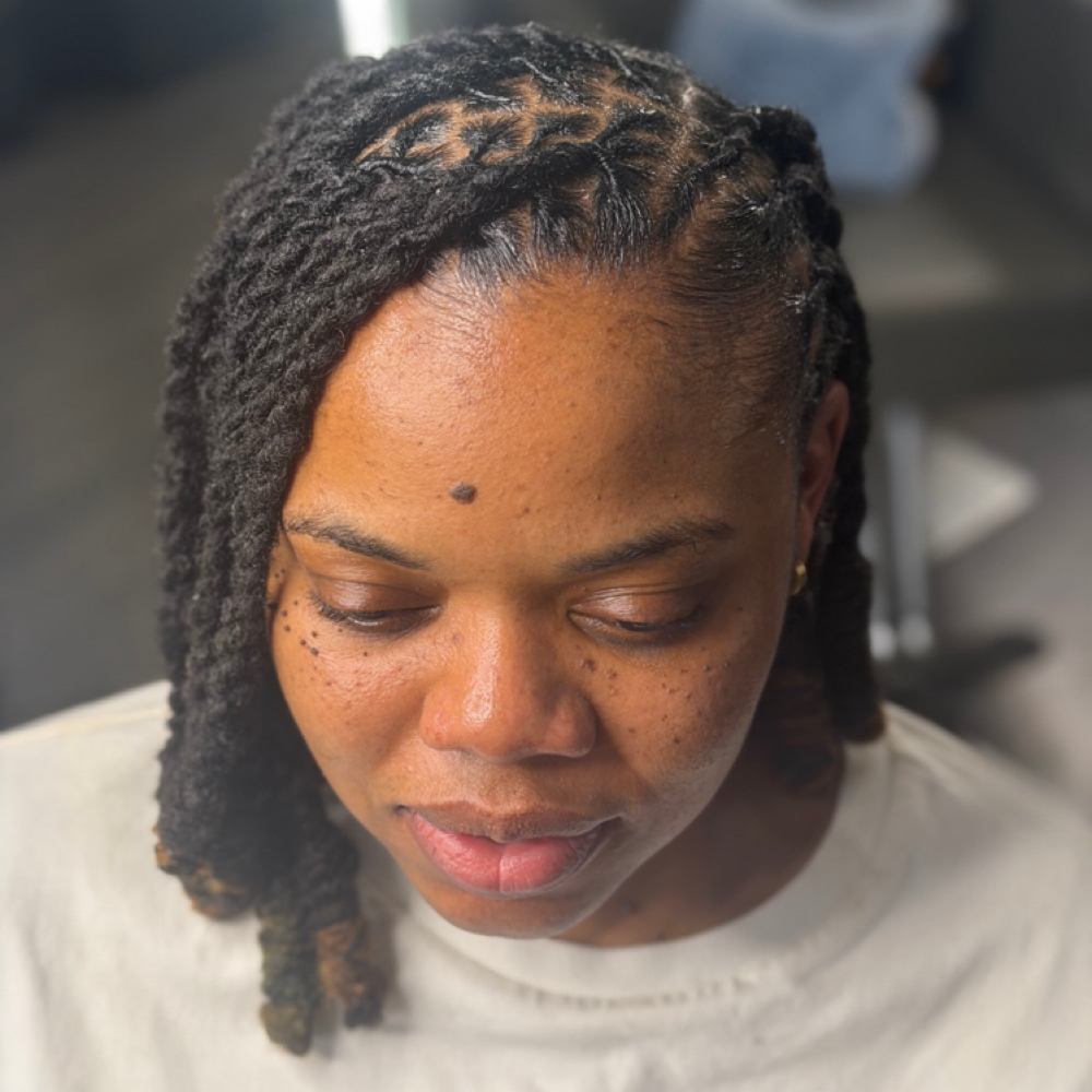 Loc Retwist-Loc Knot Bob at Thelocshopridgeville in North Ridgeville, OH