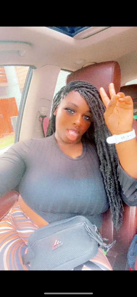 Xtra Small Kinky Twists