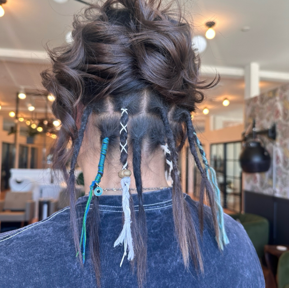 Sacred Thread at The Moth Room in Lakewood, OH