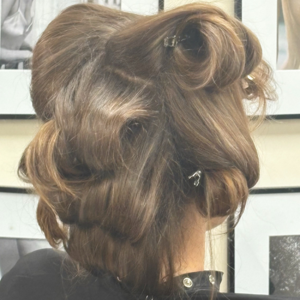 Consultation at juliachivhair in Scottsdale, AZ