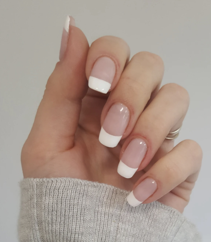 Shellac French Manicure