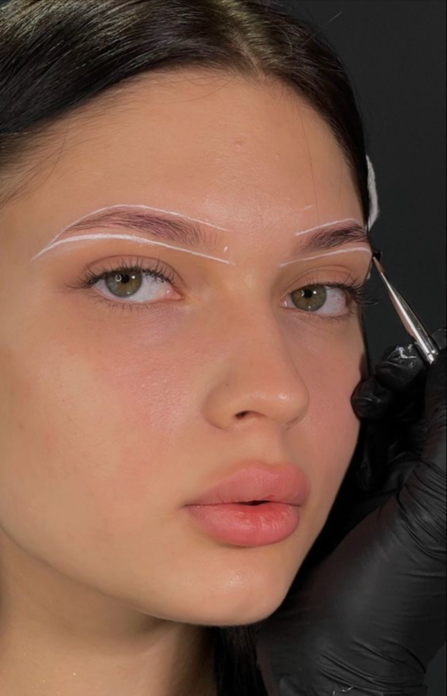 Brows Touch Up 6-9 Months
